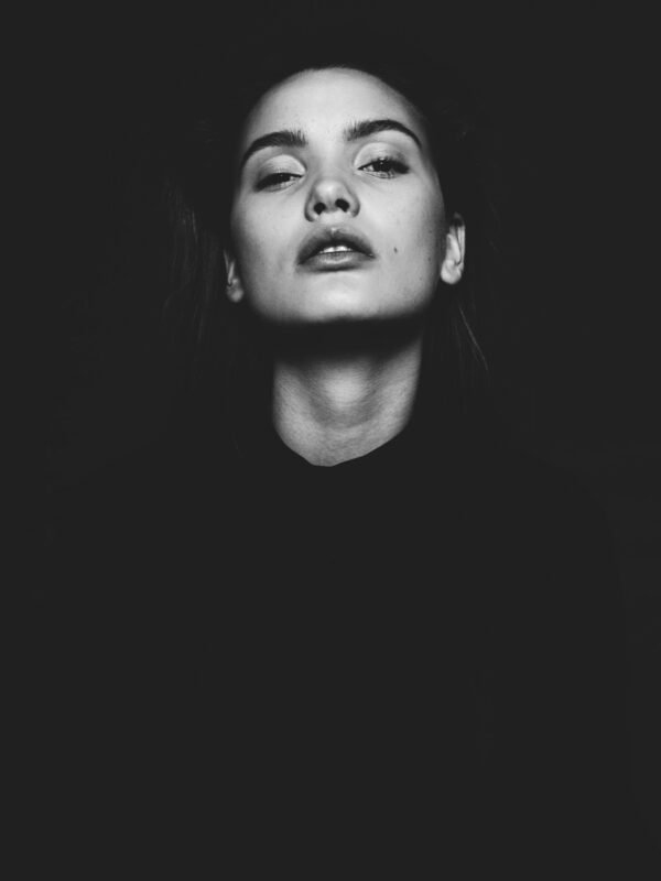 Tatiana, BW mono, f/5.6 ISO 400
